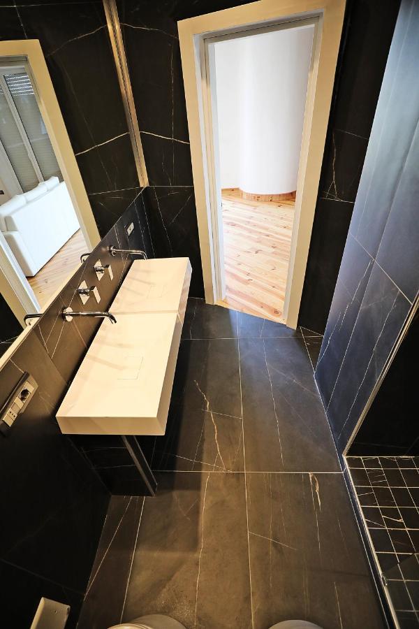 Mayfair Lifestyle Suites By Babylon Stay Napoli Eksteriør bilde