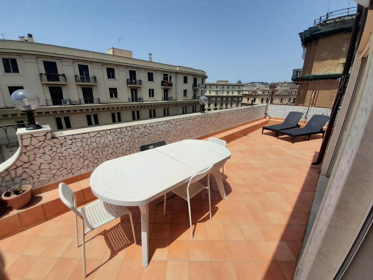 Mayfair Lifestyle Suites By Babylon Stay Napoli Eksteriør bilde