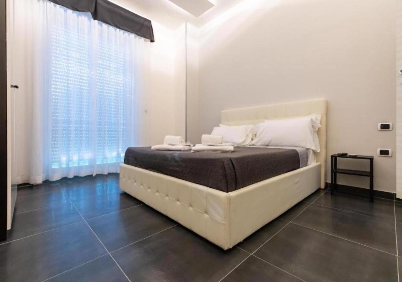 Mayfair Lifestyle Suites By Babylon Stay Napoli Eksteriør bilde