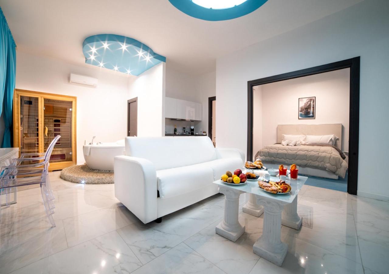 Mayfair Lifestyle Suites By Babylon Stay Napoli Eksteriør bilde